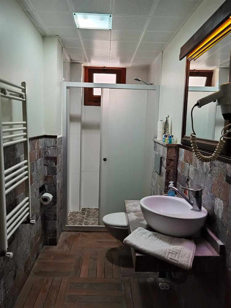 KAPTAN MOTEL — SEFERIHISAR — фотография отеля №25