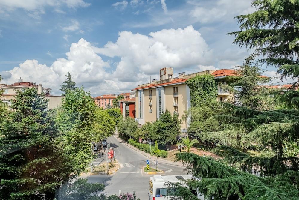 FLAT WITH BALCONY 4 MIN TO AKMERKEZ MALL IN ETILER — ISTANBUL — fotografie hotel nr. 16