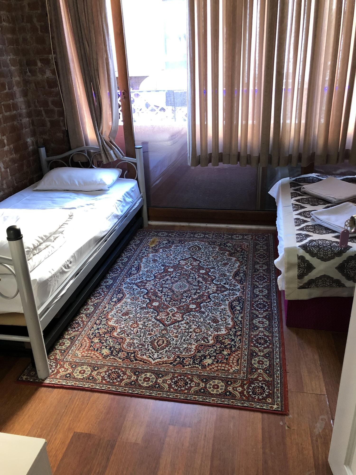 NEW BACKPACKERS HOSTEL — ISTANBUL — фотография отеля №27