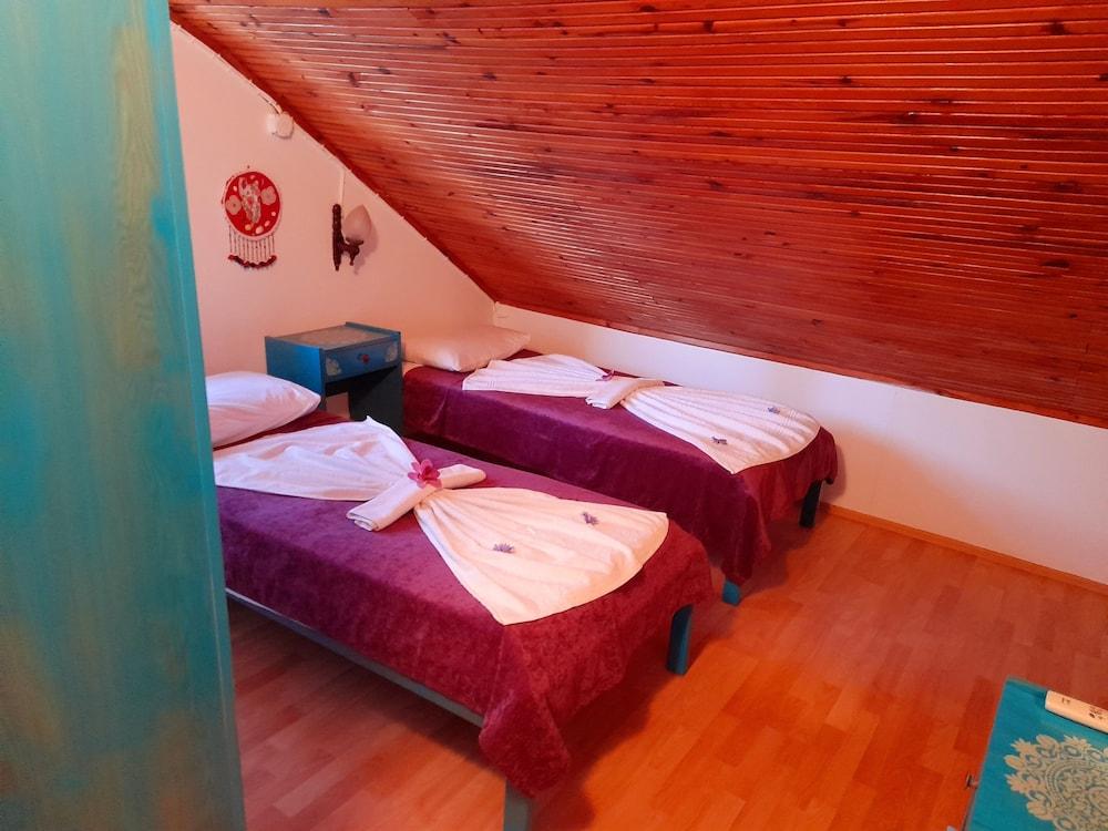 ANTONIOS MOTEL — SIDE — фотография отеля №5