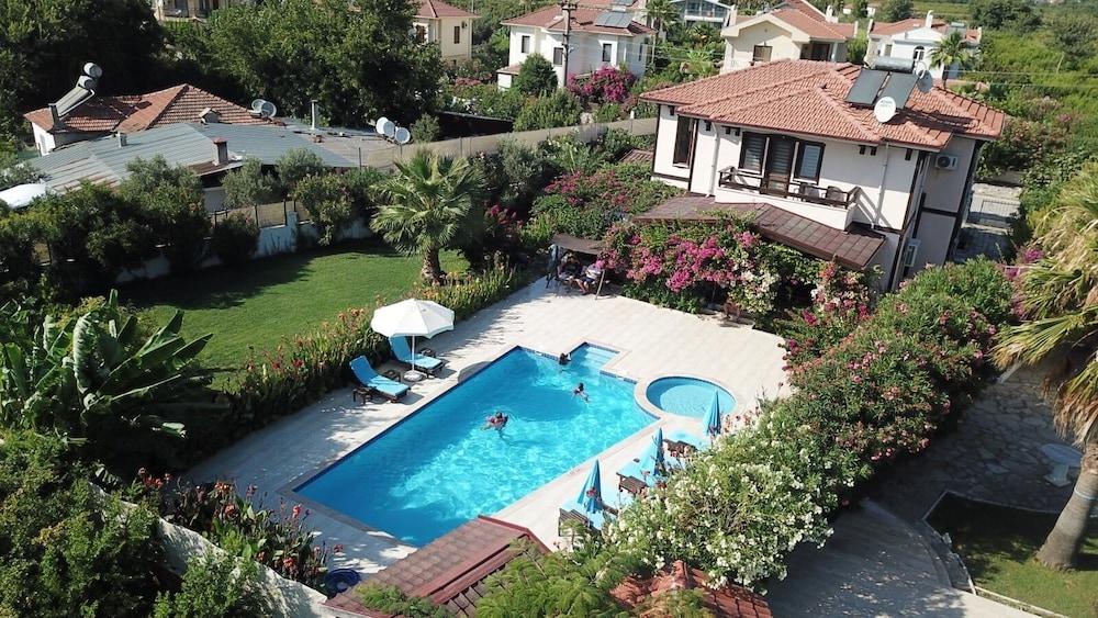 BEAUTIFUL 4-BED VILLA PRIVATE POOLS — DALYAN — fotografie hotel nr. 23