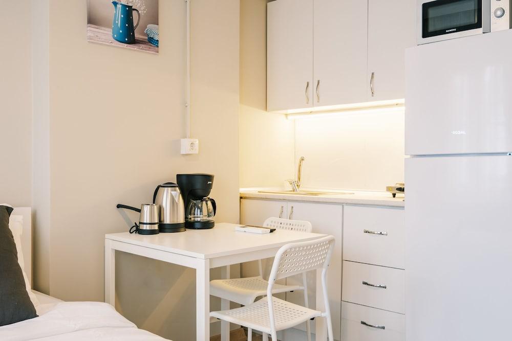 STUDIO WITH A SEA VIEW BALCONY IN BAKIRKOY — ISTANBUL — фотография отеля №5