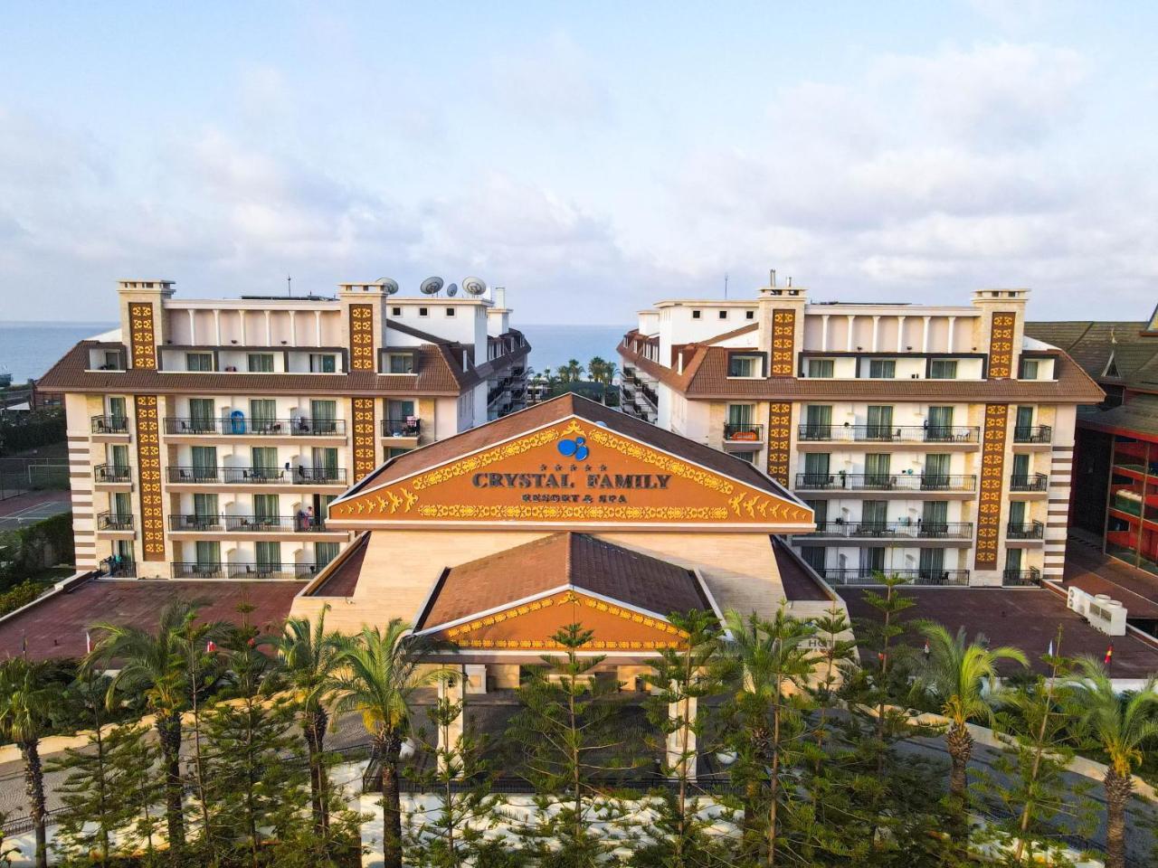 CRYSTAL FAMILY RESORT & SPA — BOGAZKENT — fotografie hotel nr. 2