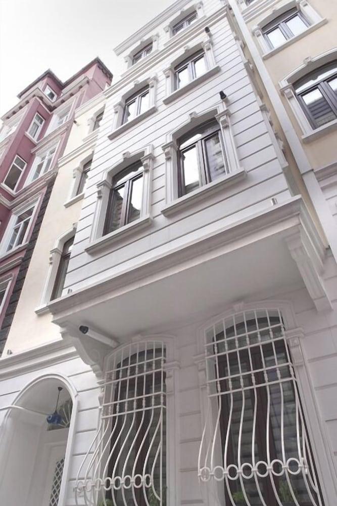 TAKSIM TULIP RESIDENCE & HOTEL — ISTANBUL