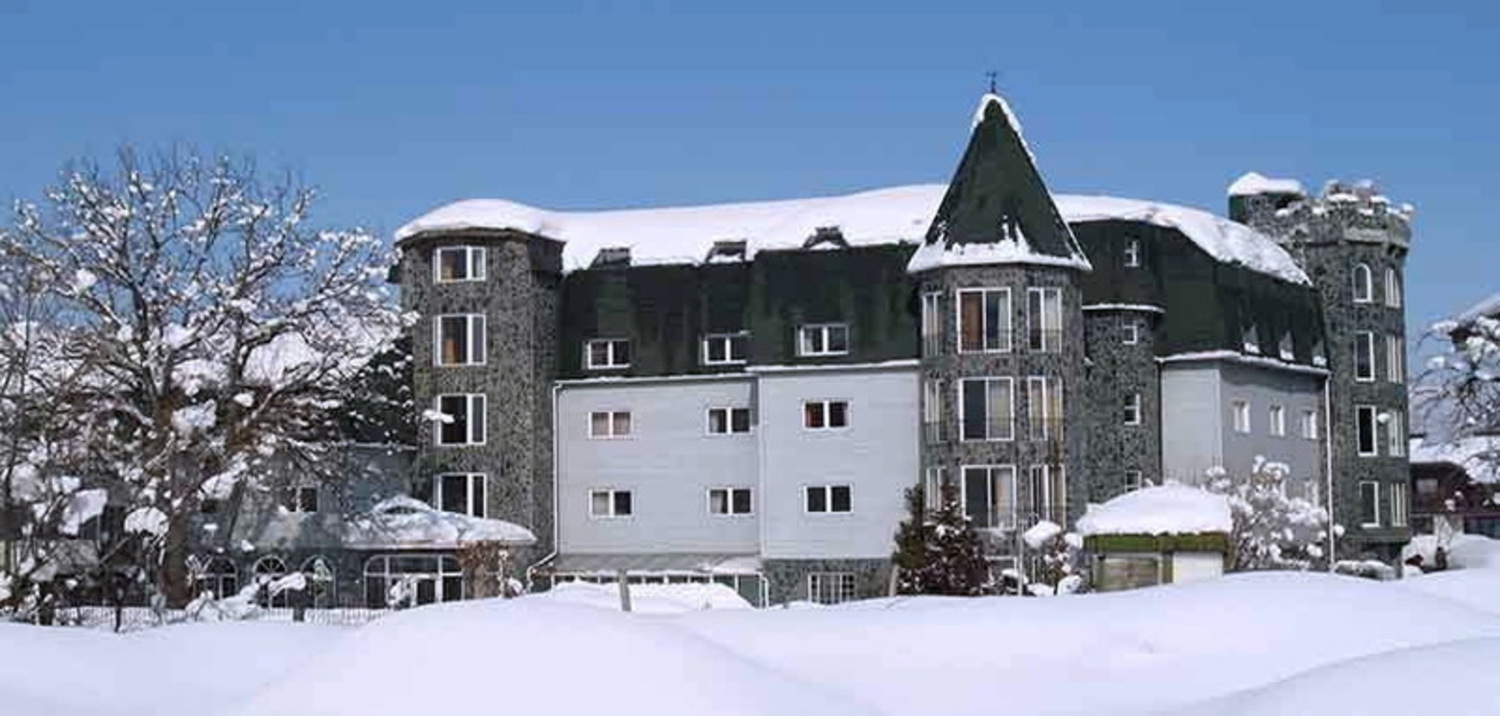 CHATEAU VAPTZAROV — BANSKO