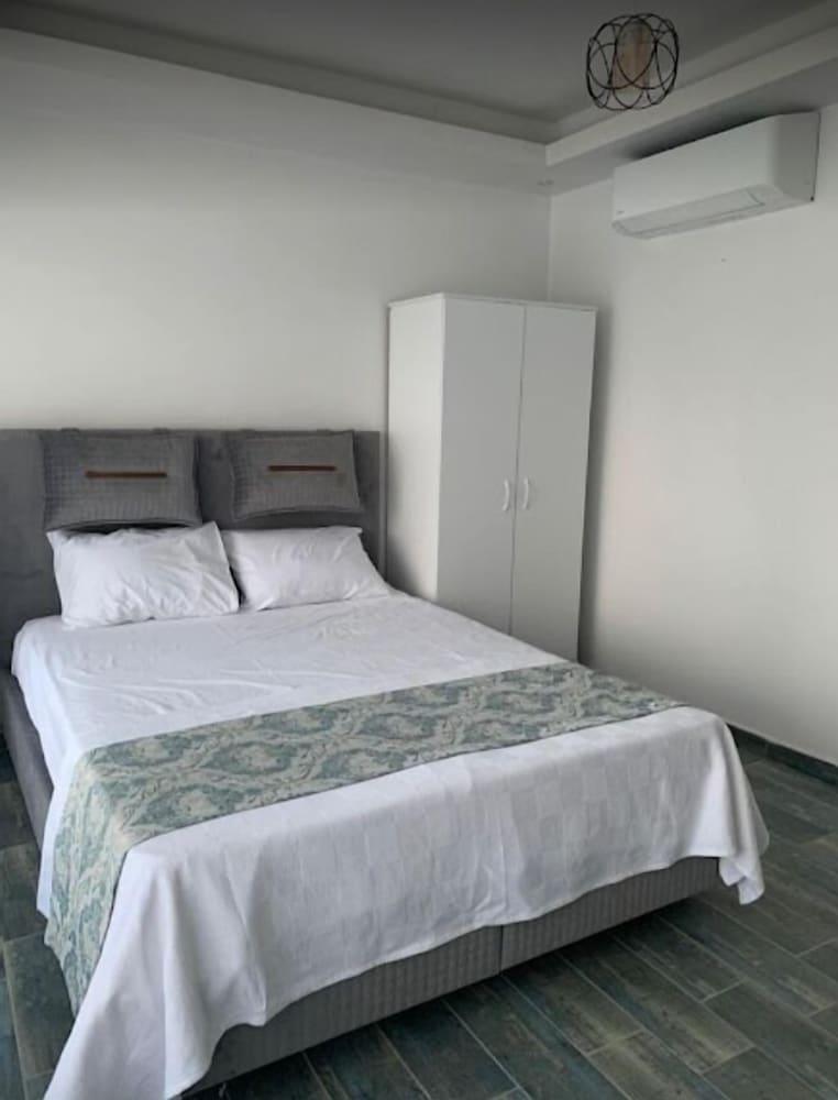 OZBEK APART OTEL — SEFERIHISAR — фотография отеля №3