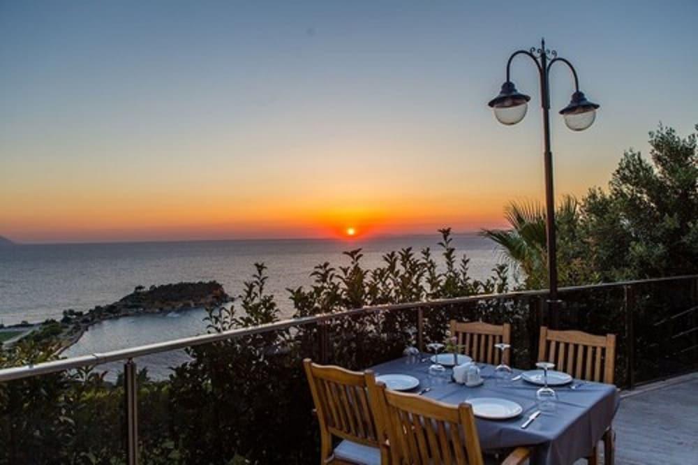 NEOPOL HOTEL DELUXE — KUSADASI — фотография отеля №16