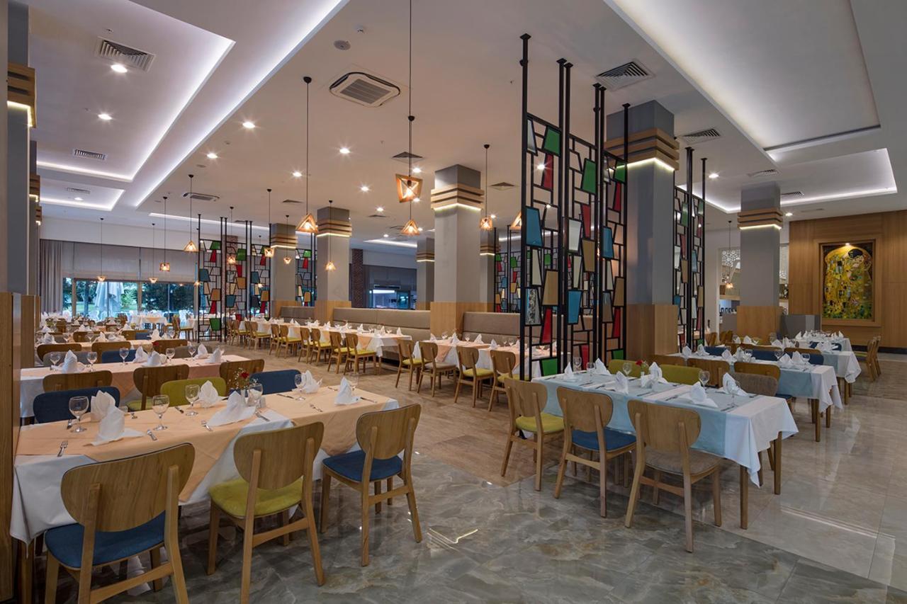 DOSINIA LUXURY RESORT — KEMER