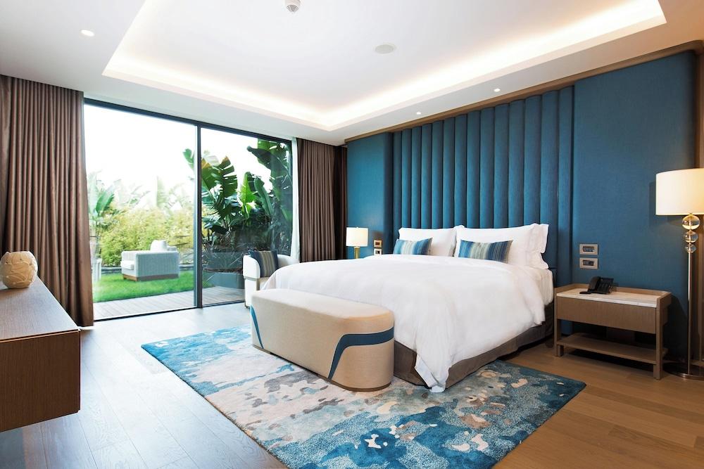 REGES A LUXURY COLLECTION RESORT AND SPA — CESME