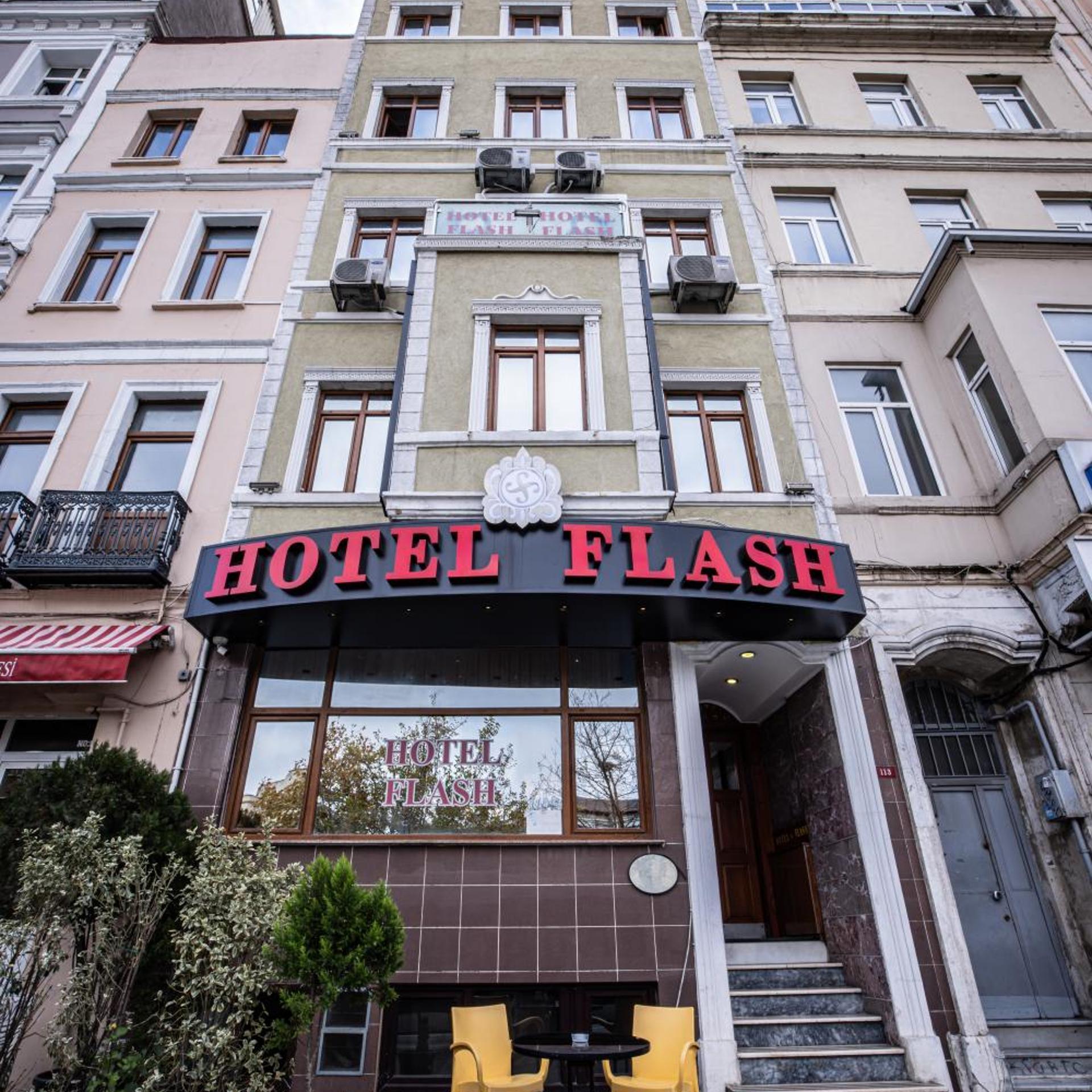 HOTEL FLASH — ISTANBUL