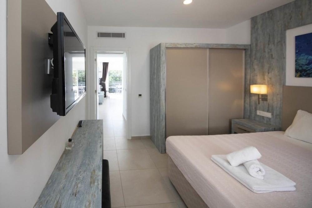 SEAFRONT FLAT WITH BREATHTAKING SEA VIEW IN BODRUM — BODRUM — fotografie hotel nr. 10