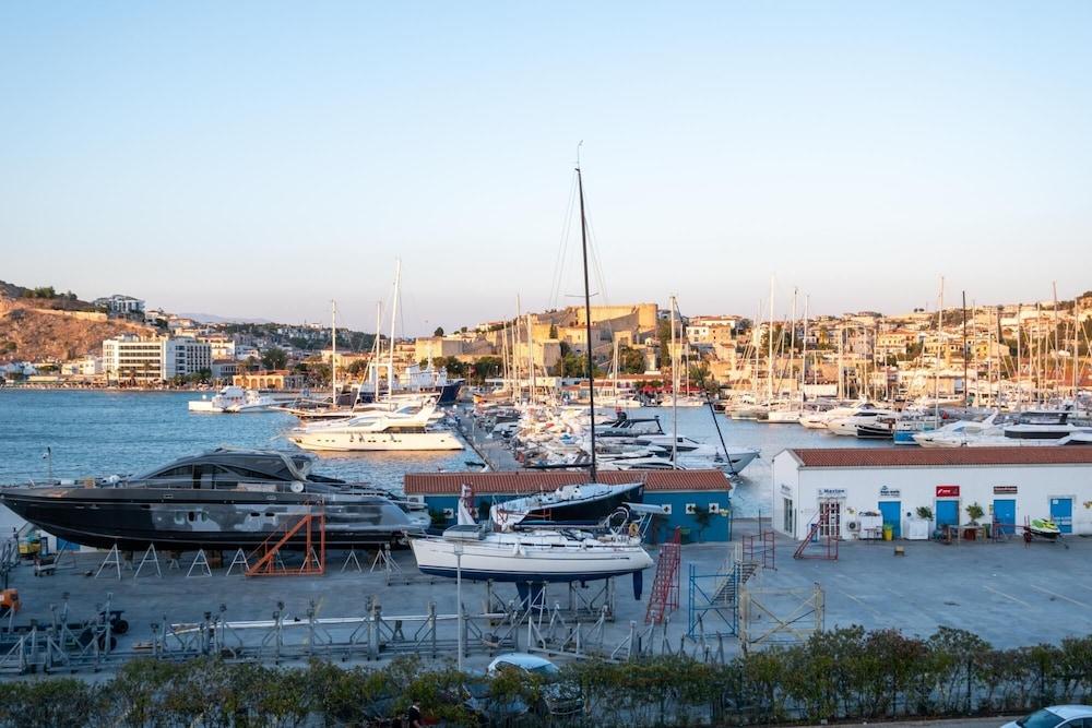 FLAT W SEA VIEW BALCONY 3 MIN TO CESME MARINA — CESME — fotografie hotel nr. 11