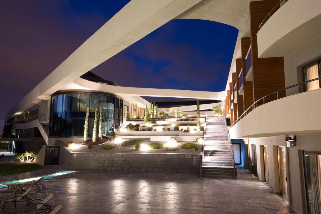 DOUBLETREE BY HILTON IZMIR AIRPORT — IZMIR — фотография отеля №8