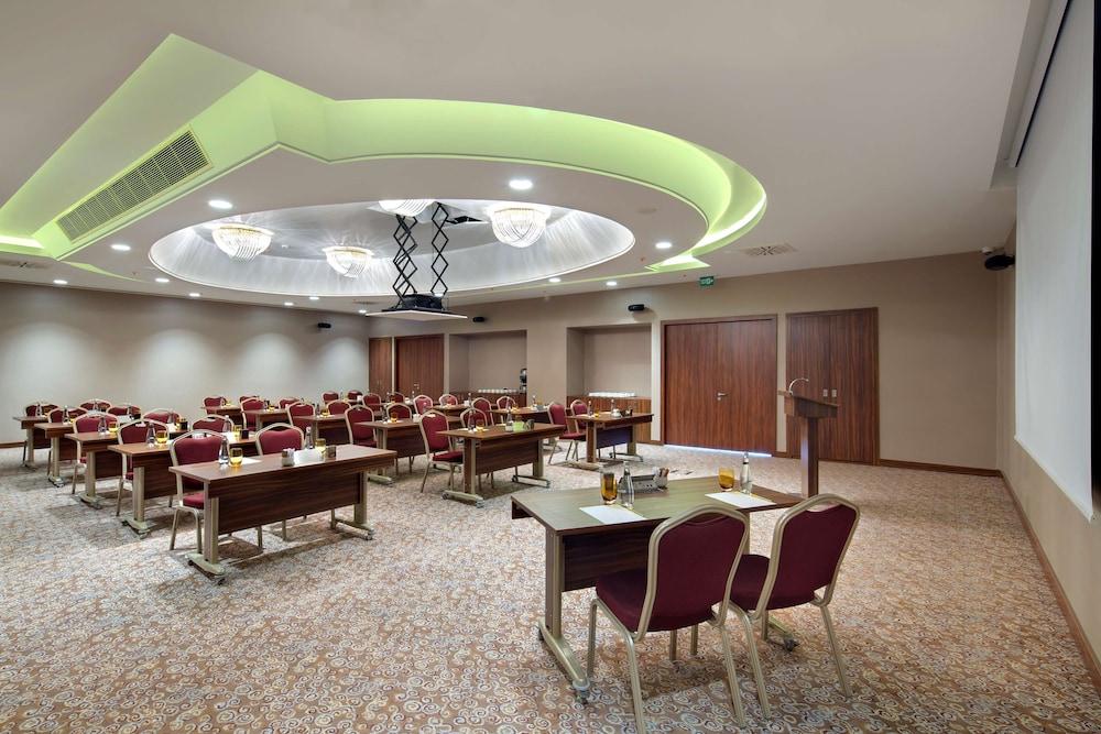 HILTON GARDEN INN ISTANBUL BEYLIKDUZU — ISTANBUL — фотография отеля №33
