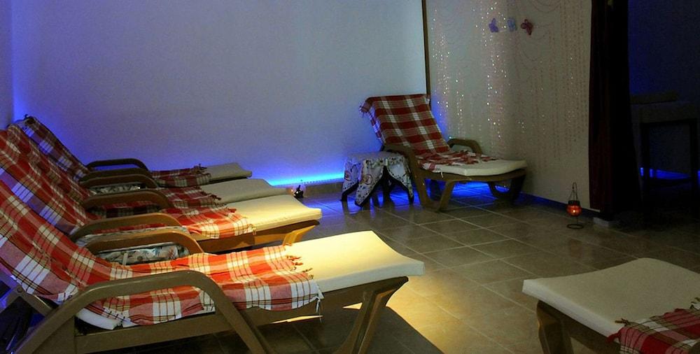 SANTA FAMILY CLUB HOTEL — SEFERIHISAR — фотография отеля №15
