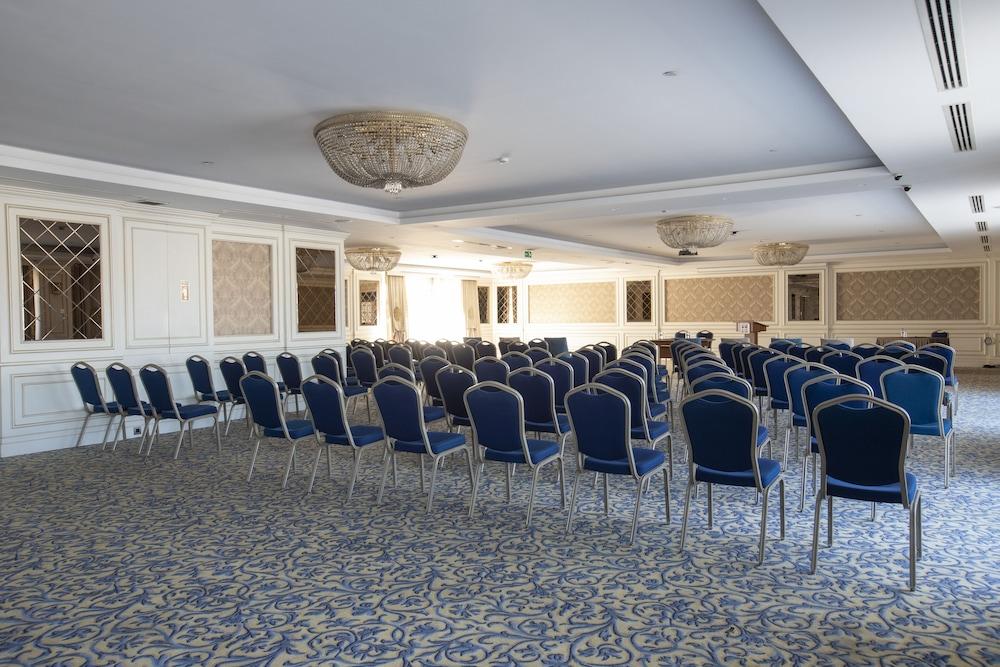 RAMADA HOTEL & SUITES BY WYNDHAM ISTANBUL MERTER — ISTANBUL — фотография отеля №33