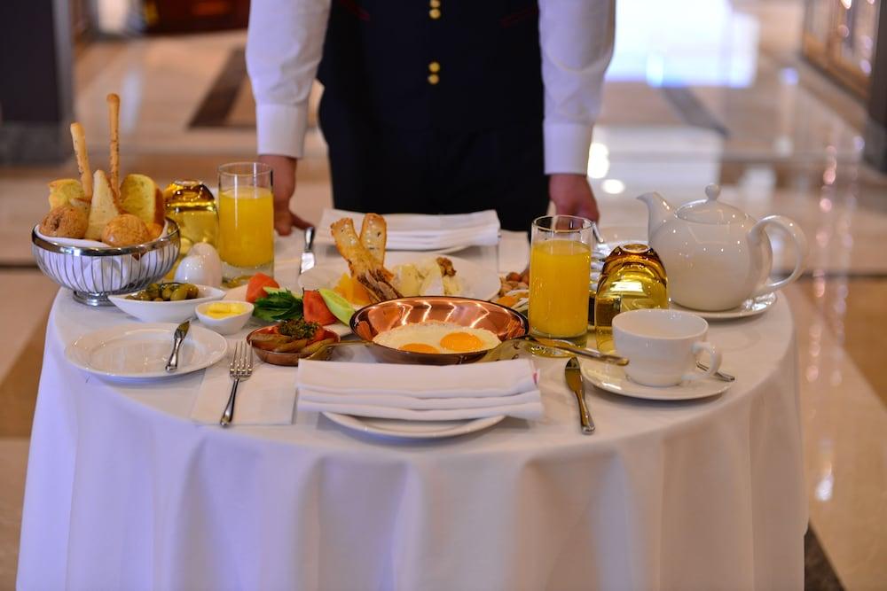 CLARION HOTEL ISTANBUL MAHMUTBEY — ISTANBUL — фотография отеля №12