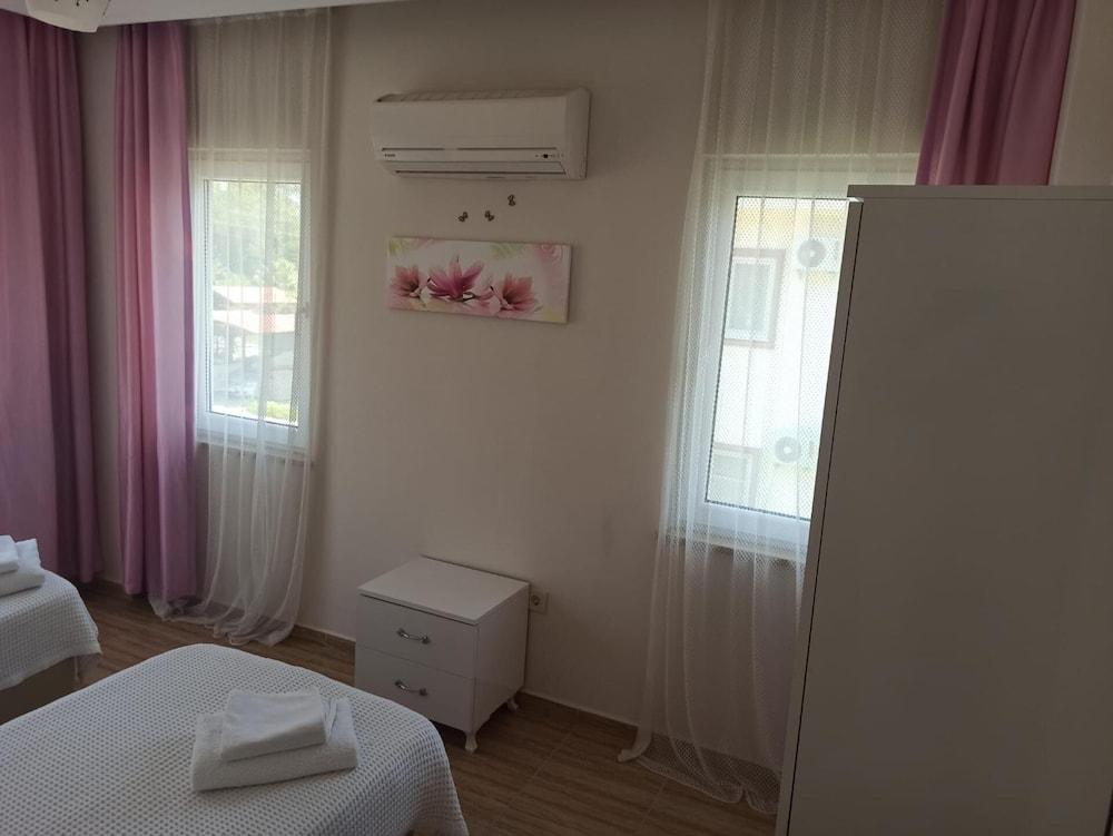 REMARKABLE 4-BED VILLA TASGIN 2 POOLS — DALYAN — fotografie hotel nr. 7