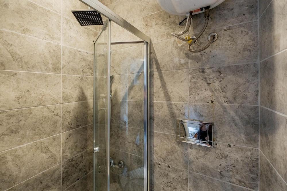 RUSTIC STONE FLAT 5 MIN TO TAKSIM SQUARE — ISTANBUL — fotografie hotel nr. 9