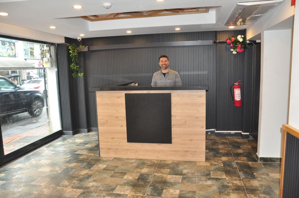 CHECK IN HOTEL — ISTANBUL — fotografie hotel nr. 7