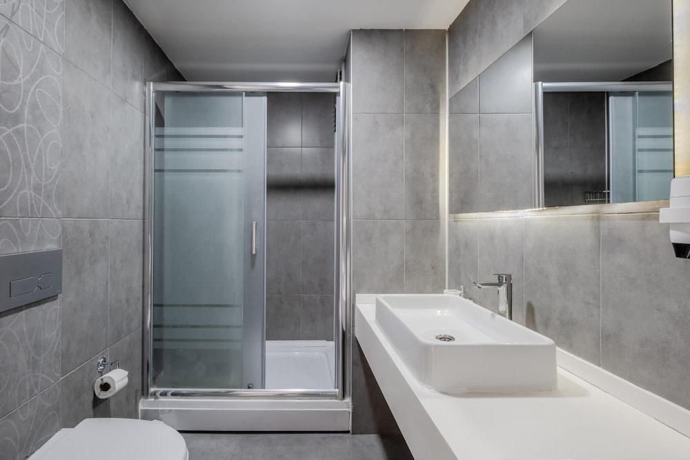 RESIDENCE FLAT 30 MIN TO ISTANBUL AIRPORT — ISTANBUL — fotografie hotel nr. 13