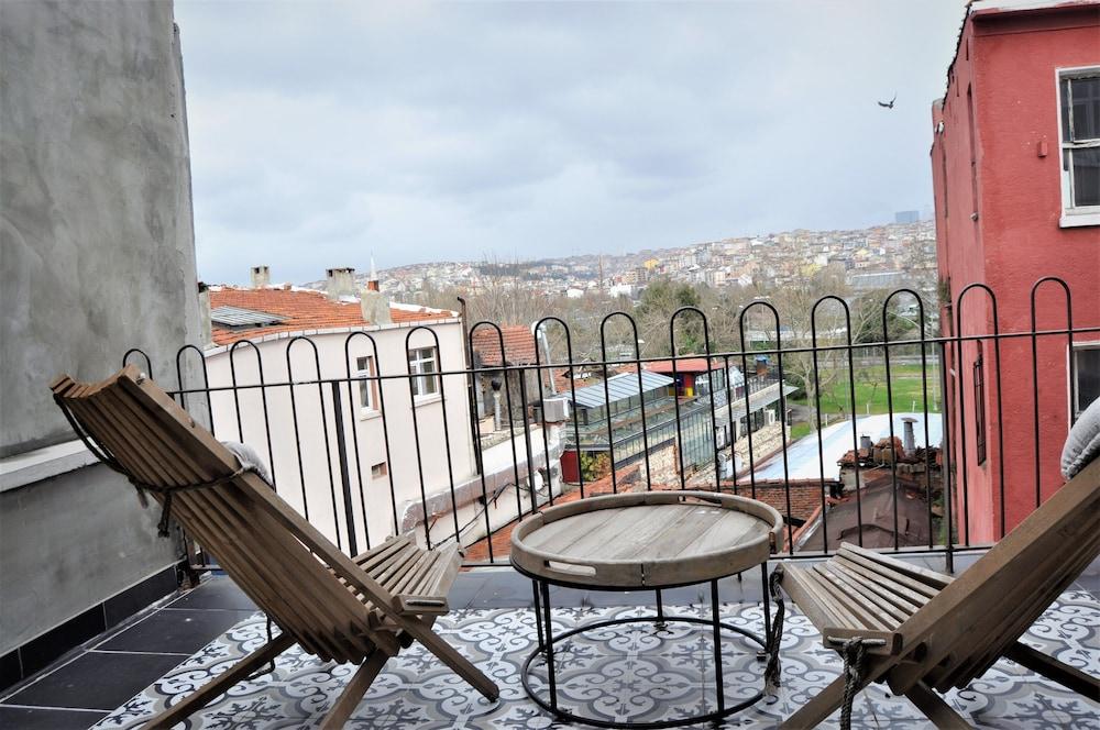 ROOFTOP BALAT ROOMS & APARTMENTS TURKUAZ OLIVE — ISTANBUL — фотография отеля №14