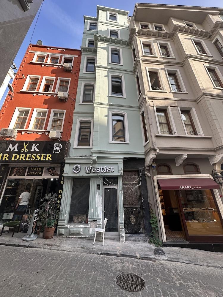BILLURCU SK. NO 5 — ISTANBUL