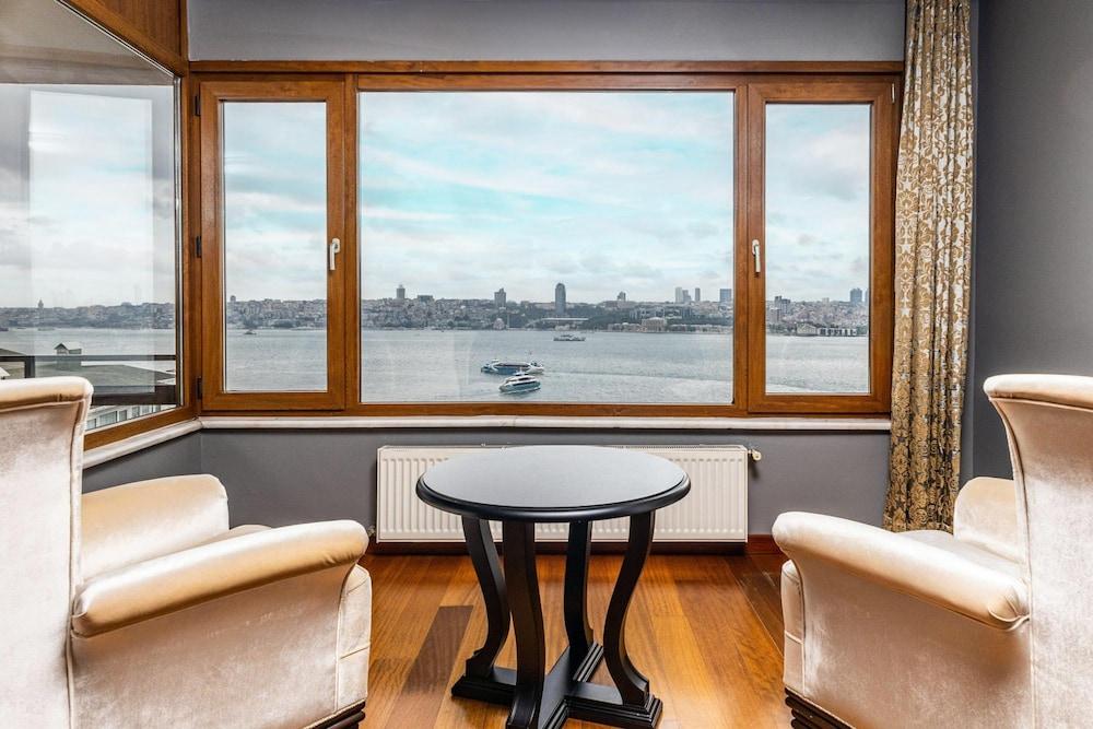 DUPLEX FLAT W PANORAMIC BOSPHORUS VIEW AND TERRACE — ISTANBUL — fotografie hotel nr. 4