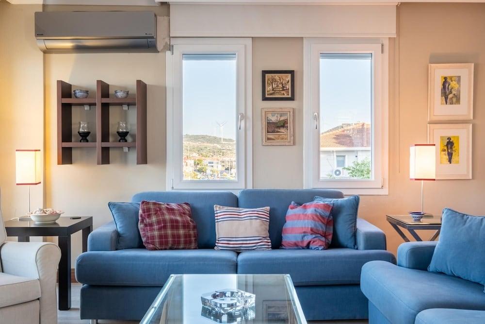FLAT W SEA VIEW BALCONY 3 MIN TO CESME MARINA — CESME — fotografie hotel nr. 13