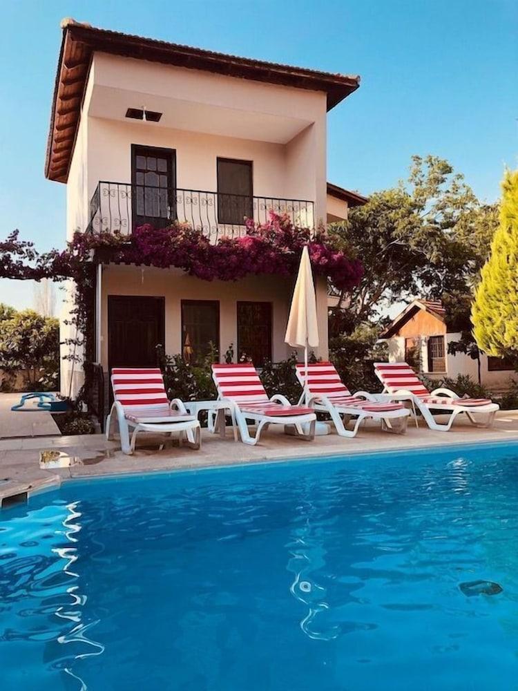 DALYAN VILLAS SUN NATURE AND HISTORY — DALYAN