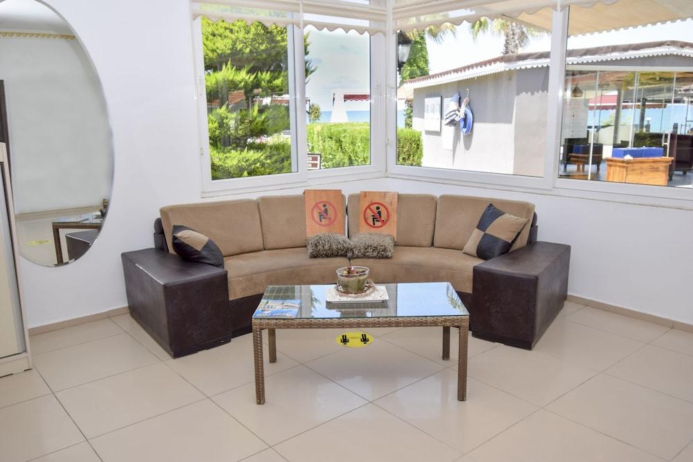 ALTINKUM BUNGALOW HOTEL — SIDE — фотография отеля №5