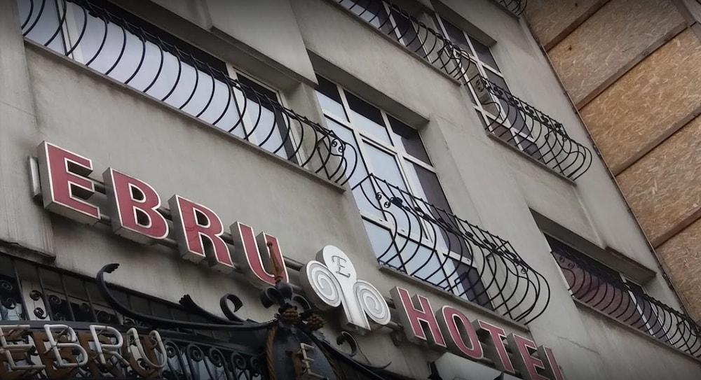 ANTIQUE EBRU HOTEL — ISTANBUL