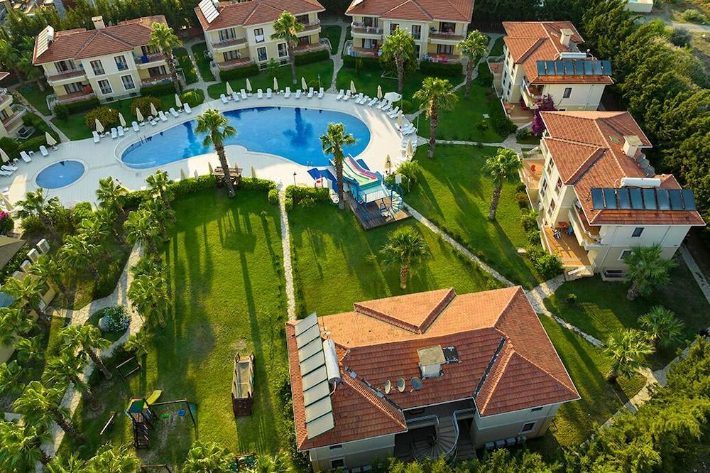 THE ONE CLUB HOTEL — SARIGERME