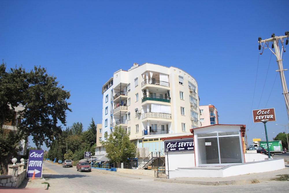 HOTEL SEVTURINN — SEFERIHISAR