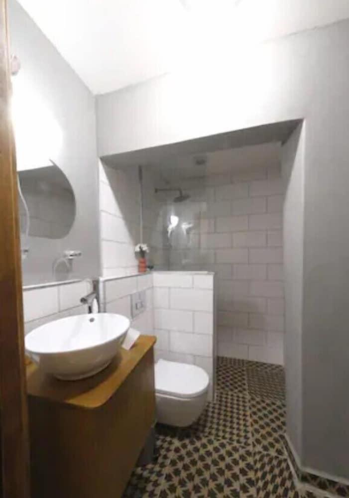 PATIO SUITE IN THE HEART OF PERA&GALATA — ISTANBUL — фотография отеля №9