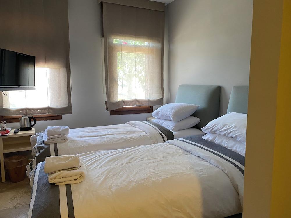 TEOS LODGE PANSIYON & RESTAURANT — SEFERIHISAR — фотография отеля №19