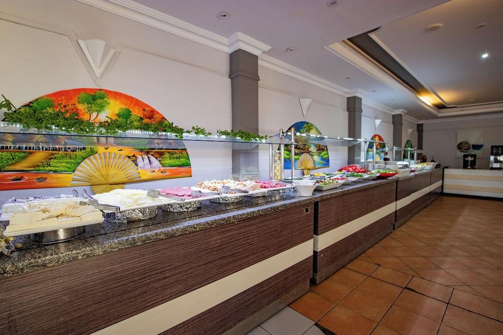 PIGALE BEACH RESORT — KUSADASI — фотография отеля №24