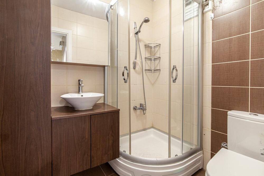 LOVELY AND COMFORTABLE HOME IN SISLI — ISTANBUL — fotografie hotel nr. 12