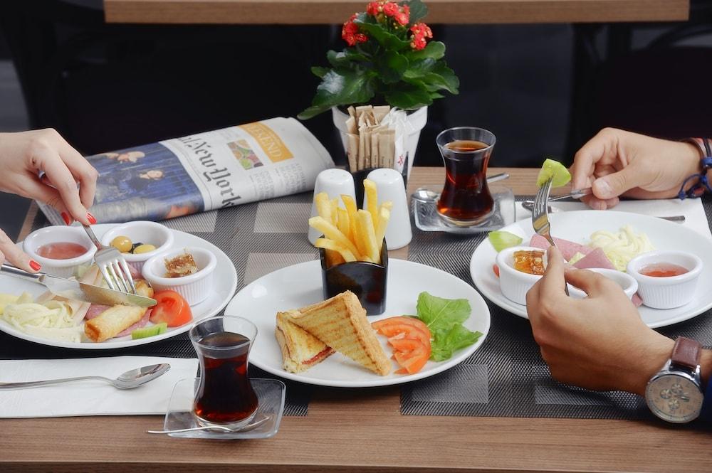 MERODDI BAGDATLIYAN HOTEL — ISTANBUL — фотография отеля №28