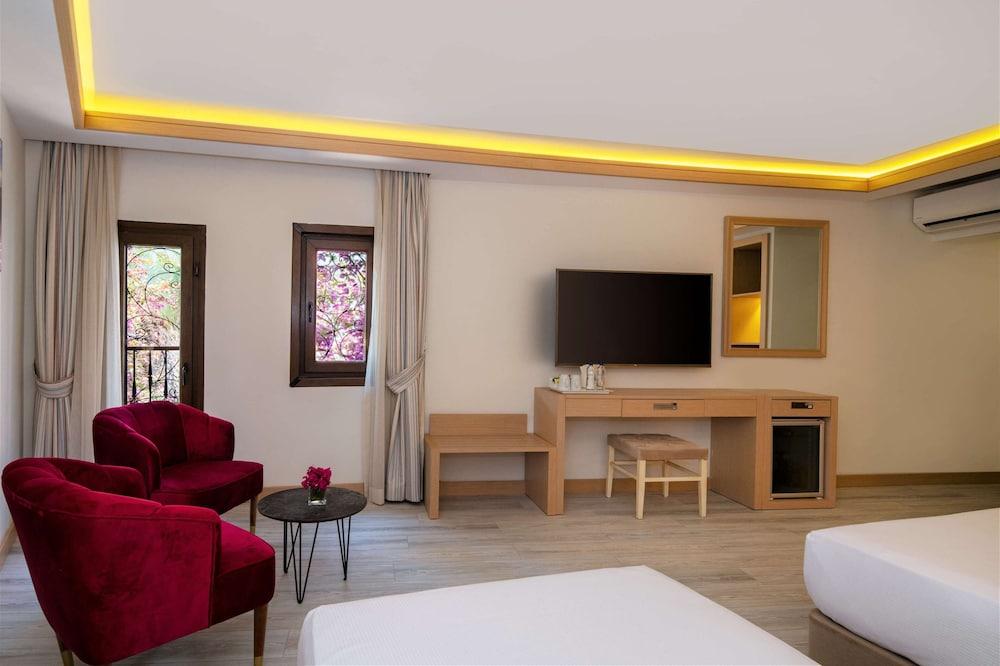 DOUBLETREE BY HILTON BODRUM MARINA VISTA — BODRUM — фотография отеля №33