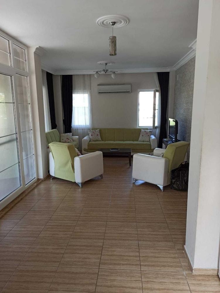 REMARKABLE 4-BED VILLA TASGIN 2 POOLS — DALYAN — fotografie hotel nr. 15