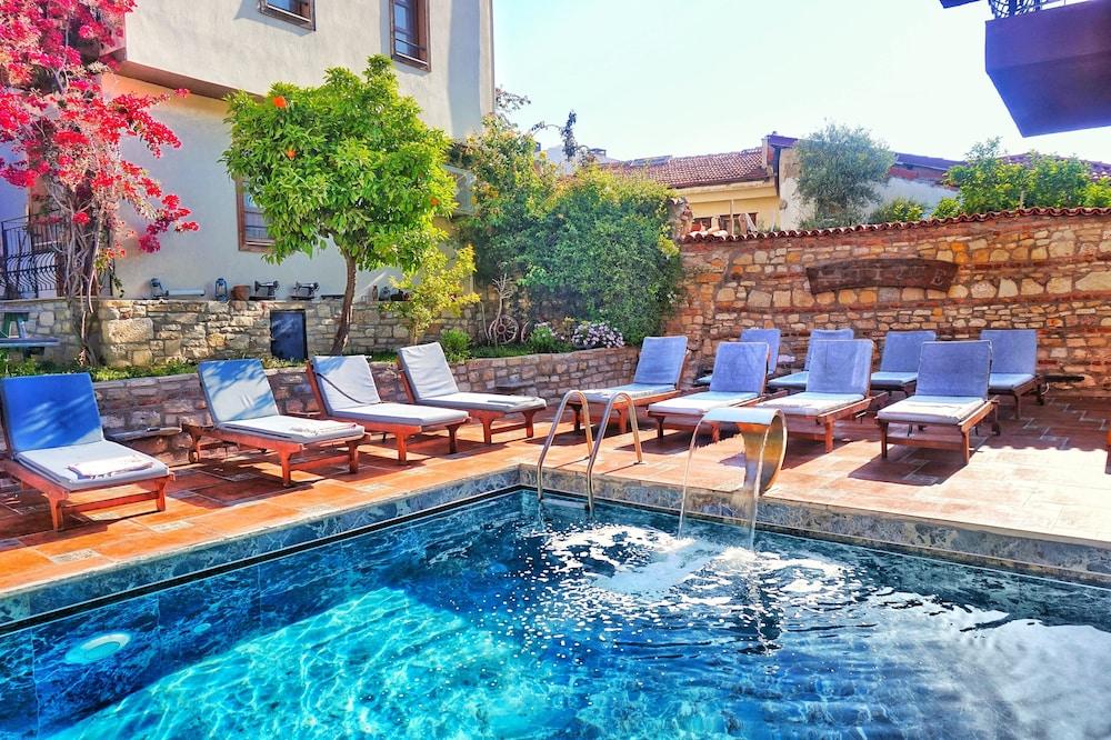 SEZGINS PENSION — KUSADASI — фотография отеля №9