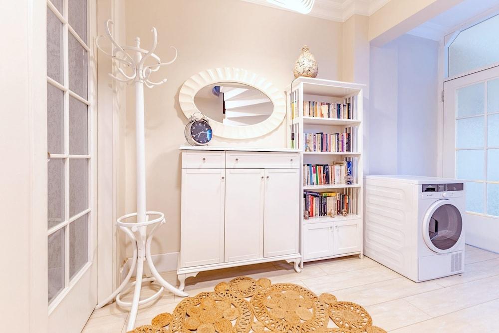 SLEEK FLAT CLOSE TO OSMANBEY METRO STATION — ISTANBUL — fotografie hotel nr. 17