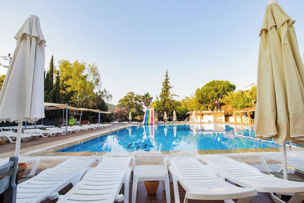 PIGALE BEACH RESORT — KUSADASI — фотография отеля №14