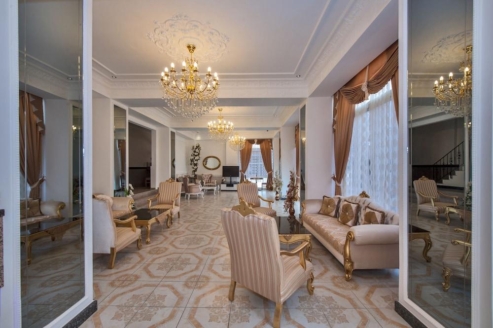 HOTEL KUMKAPI KONAGI — ISTANBUL