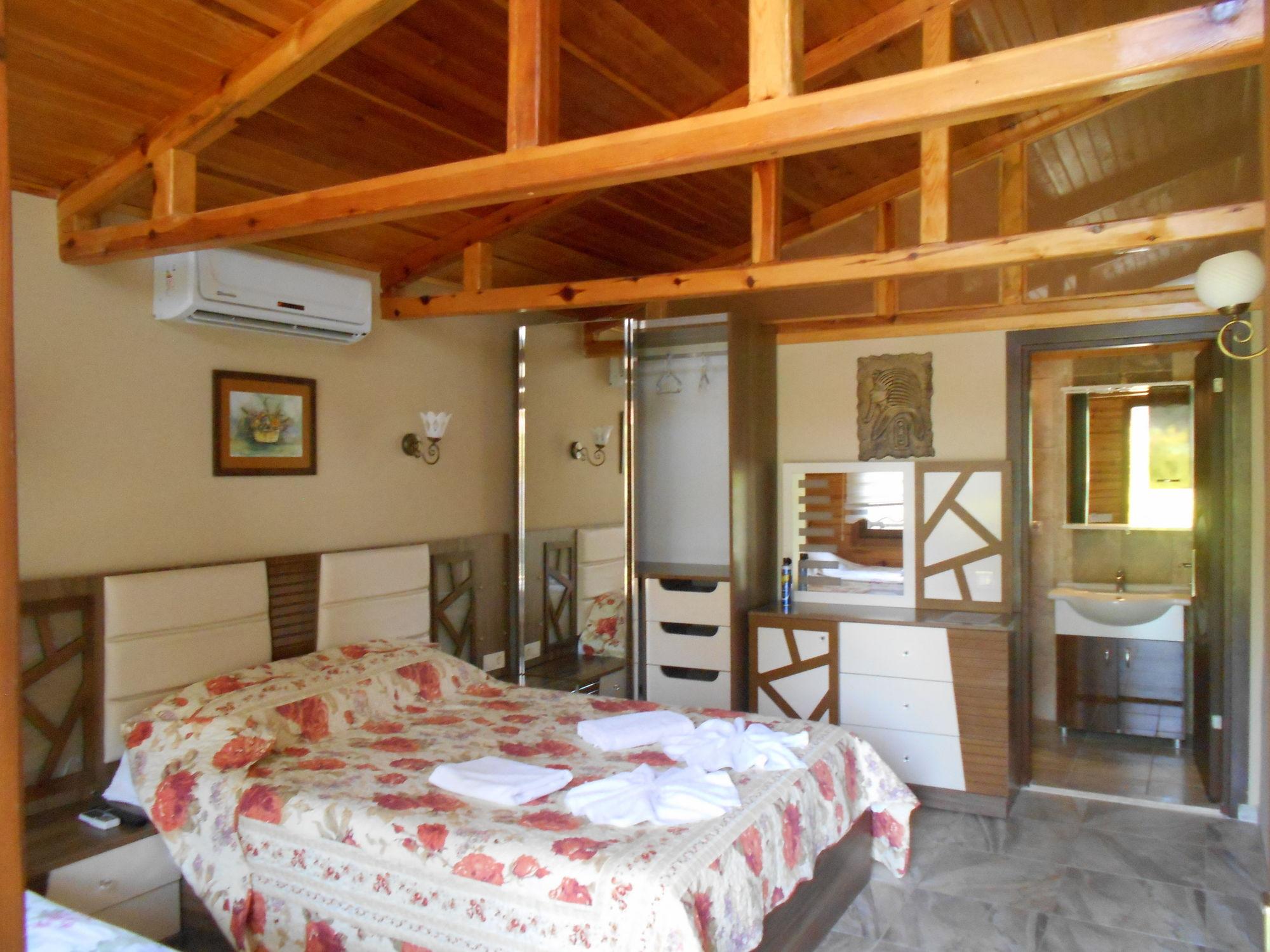 MAVI YENGEC RESTAURANT & BUNGALOWS — MARMARIS — фотография отеля №2