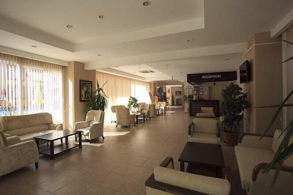 HELIOS HOTEL — SIDE — фотография отеля №2