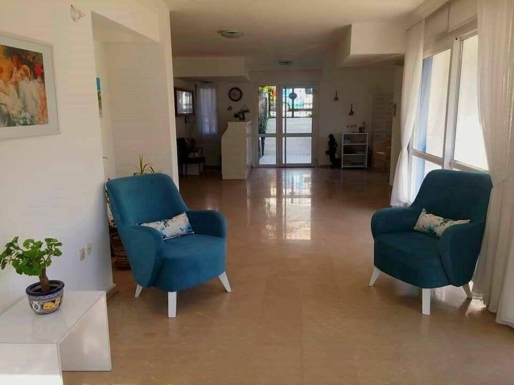 PARLA APART — CESME — фотография отеля №11