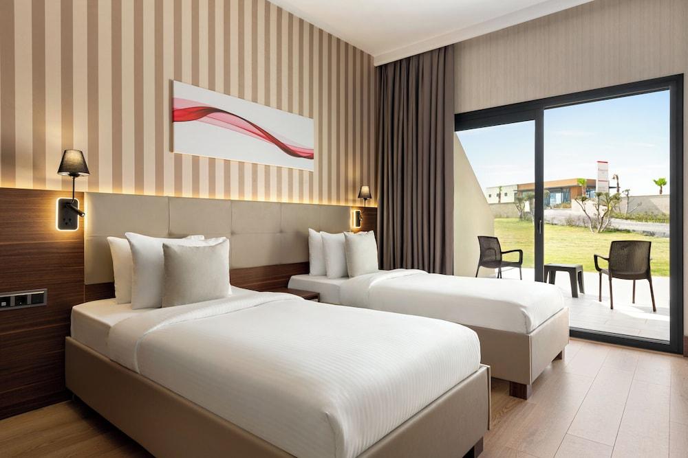 RAMADA BY WYNDHAM CESME — CESME — fotografie hotel nr. 7