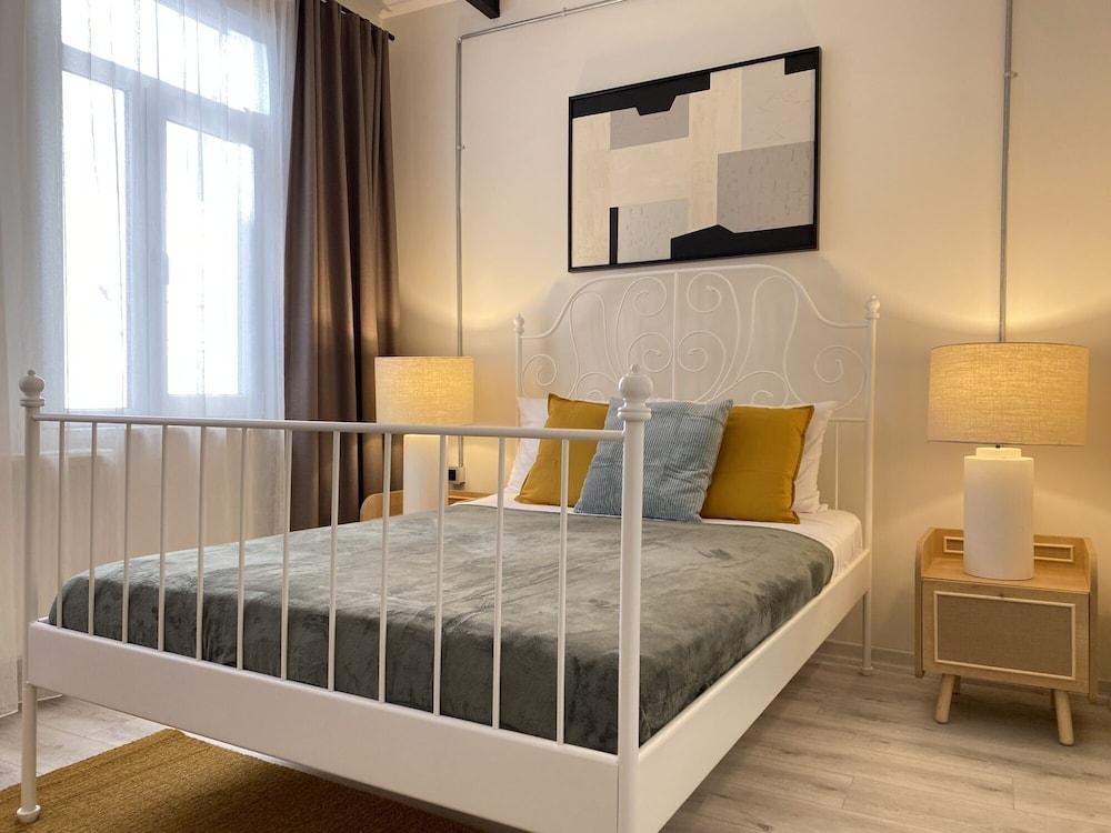 CHIC FLAT 5 MIN TO GALATA TOWER IN ISTIKLAL AVE — ISTANBUL — fotografie hotel nr. 7